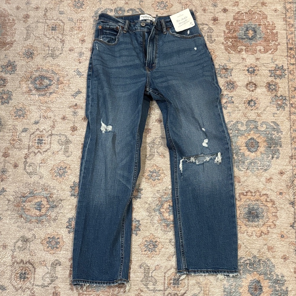 Abercrombie & Fitch Women's Straight Leg Jeans - Dark Blue